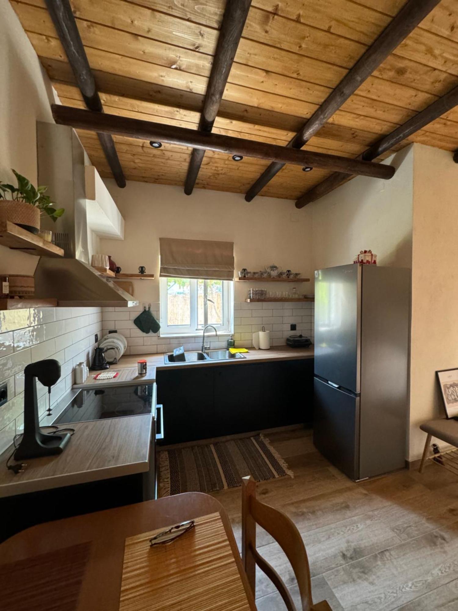 Apartment Margarita In Paralia Velikas Messini